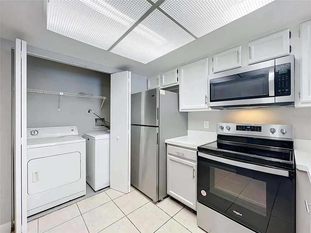4370 WHITE PINE AVENUE #2 Orlando, FL 32811