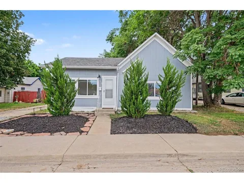 316 W 1st Street