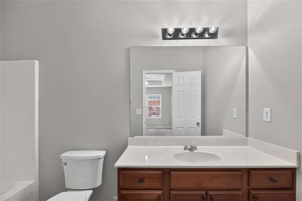 5019 Lower Elm Street South Fulton, GA 30349