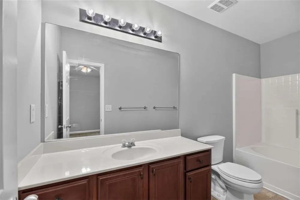 5019 Lower Elm Street South Fulton, GA 30349