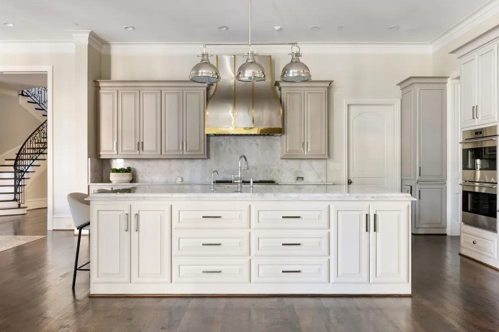 10617 Bridge Hollow Court Dallas, TX 75229