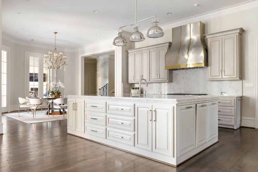 10617 Bridge Hollow Court Dallas, TX 75229
