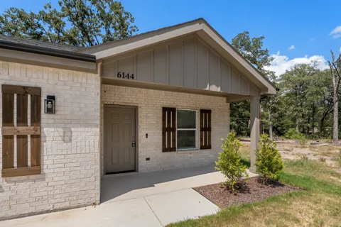 6144 Shawnee Drive