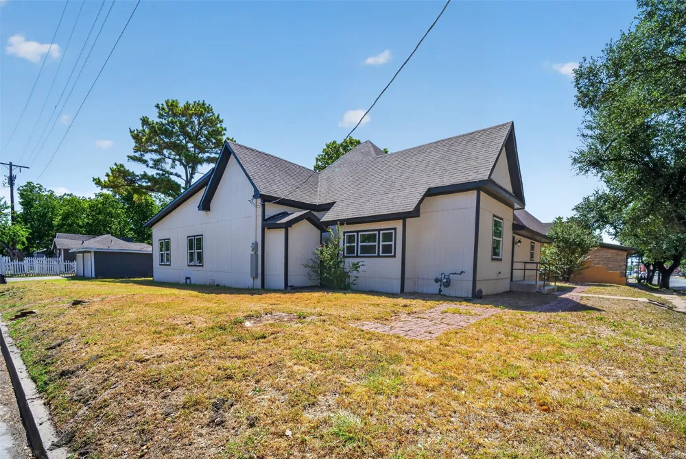 314 Anglin Street Cleburne, TX 76031