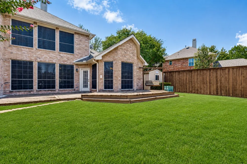122 Ridgewood Drive Coppell, TX 75019