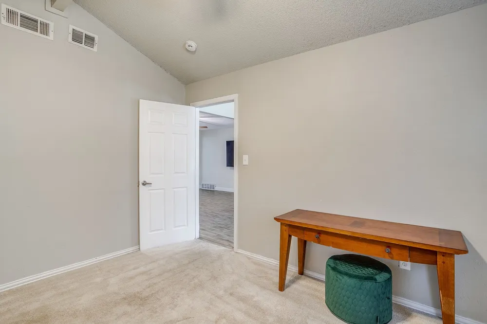 6709 Summit Ridge Drive Watauga, TX 76148