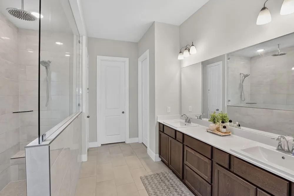 2405 Hitchford Street Midlothian, TX 76065