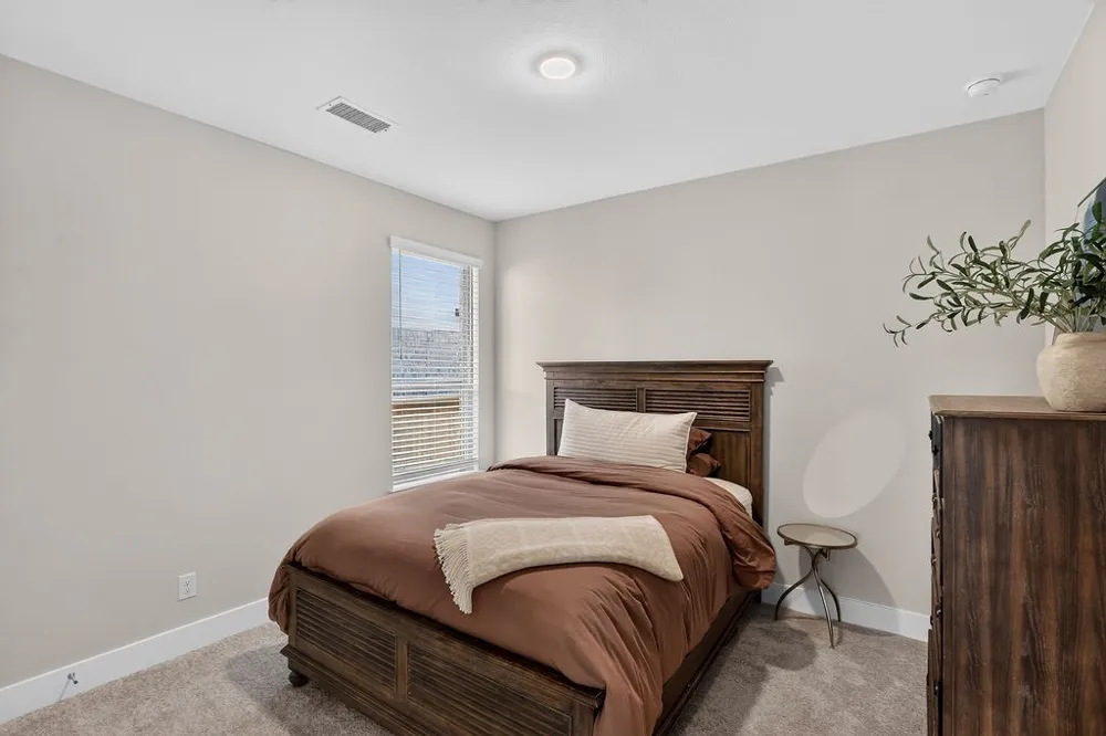 2405 Hitchford Street Midlothian, TX 76065