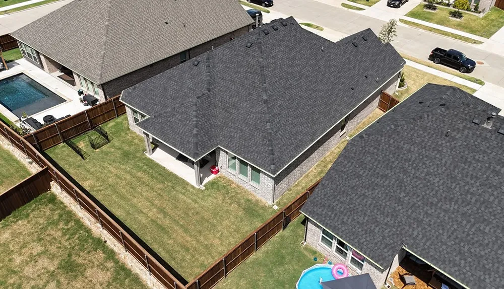 2405 Hitchford Street Midlothian, TX 76065