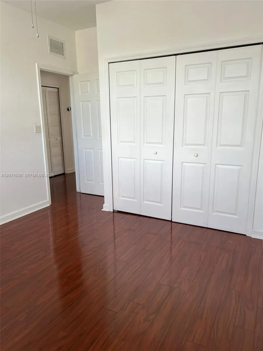 10861 NW 85th Ter Doral, FL 33178