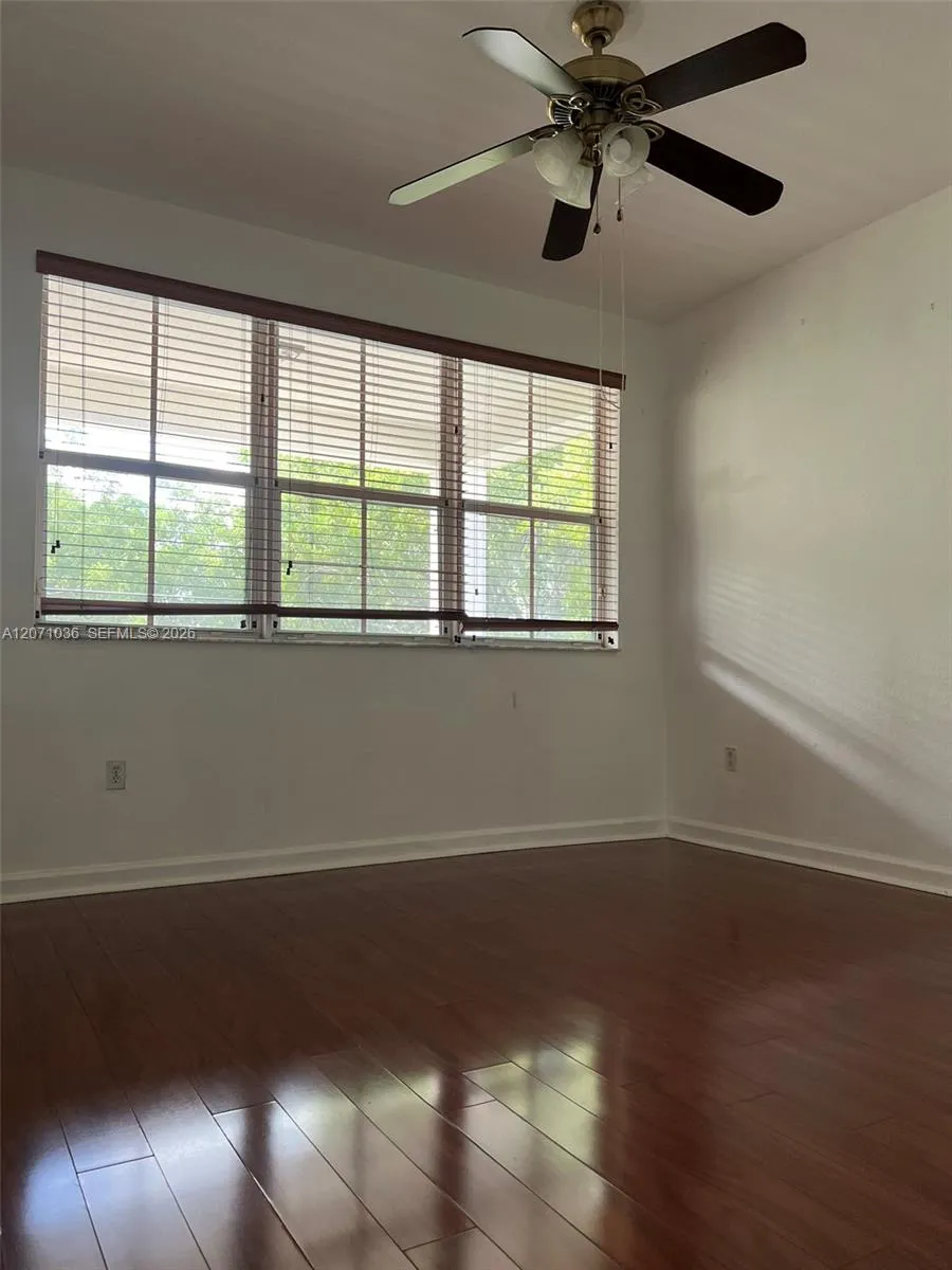10861 NW 85th Ter Doral, FL 33178