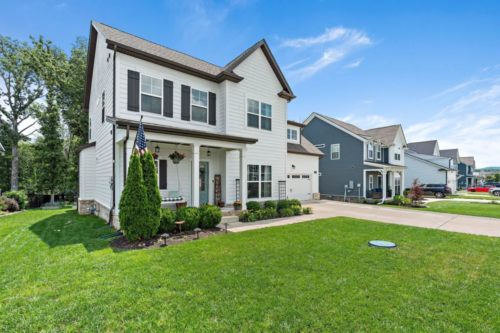 1327 Batbriar Rd Murfreesboro, TN 37128