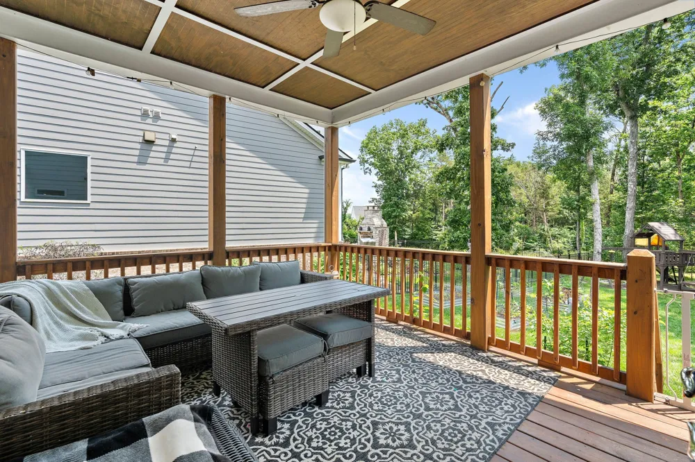 1327 Batbriar Rd Murfreesboro, TN 37128
