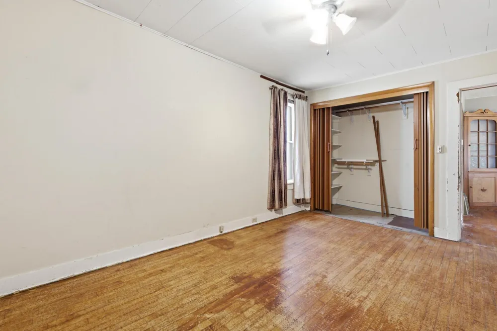 419 E Broadway Street Winona, MN 55987