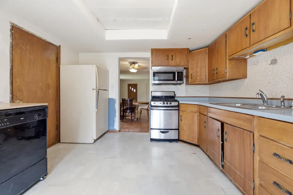 419 E Broadway Street Winona, MN 55987