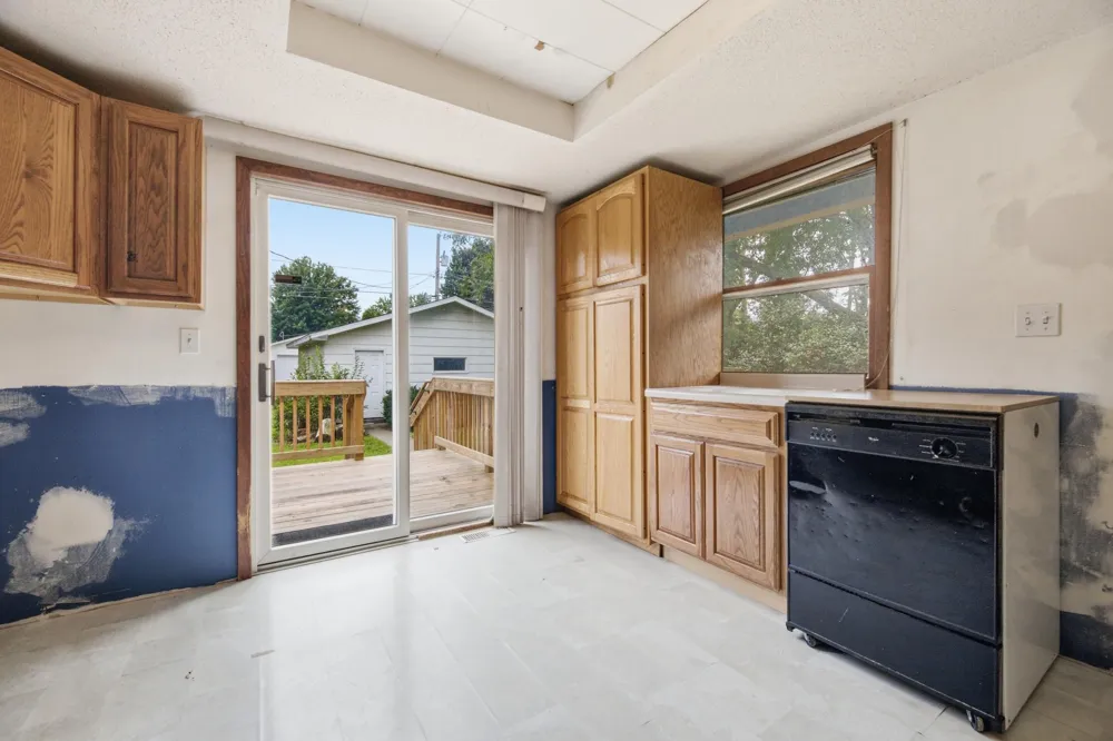419 E Broadway Street Winona, MN 55987