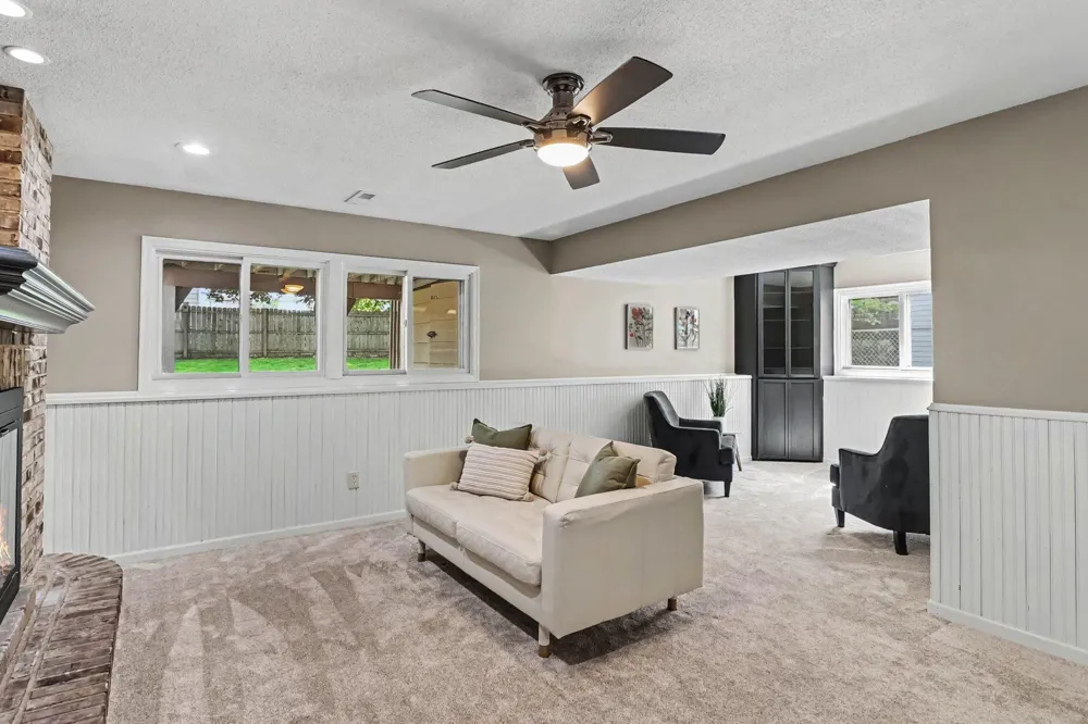 5675 W 137th Street Savage, MN 55378