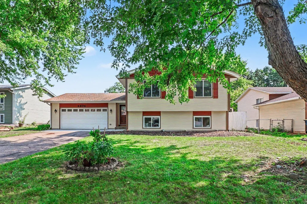 5675 W 137th Street Savage, MN 55378