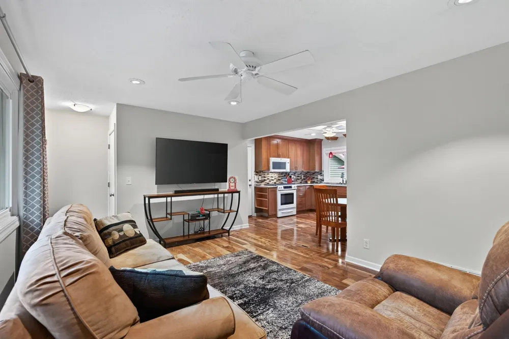 3301 69th Street E Inver Grove Heights, MN 55076