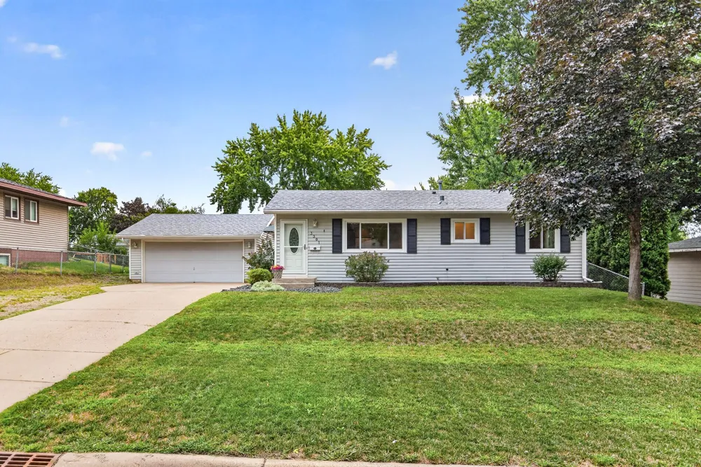 3301 69th Street E Inver Grove Heights, MN 55076