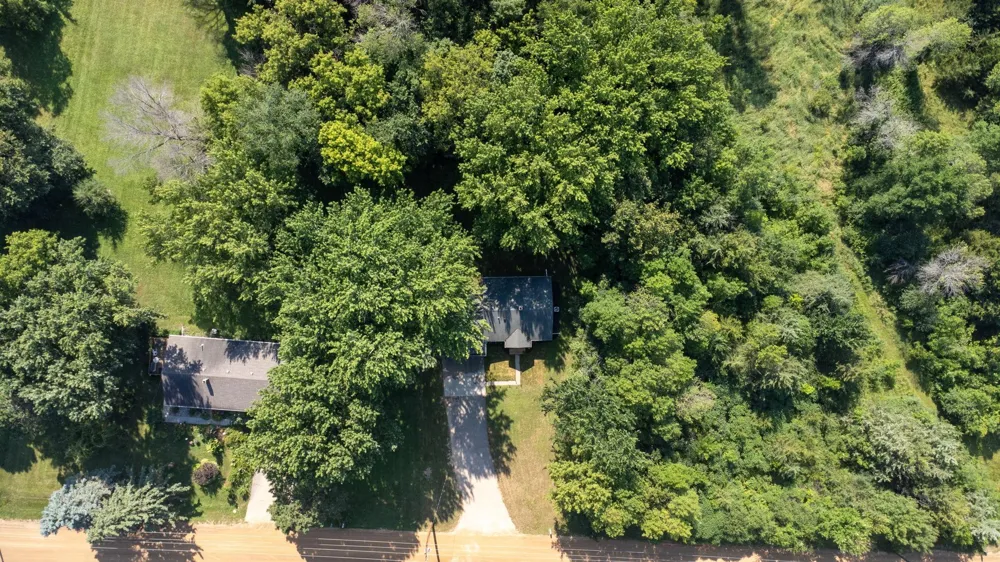 985 Sunnyfield Road Minnetrista, MN 55364
