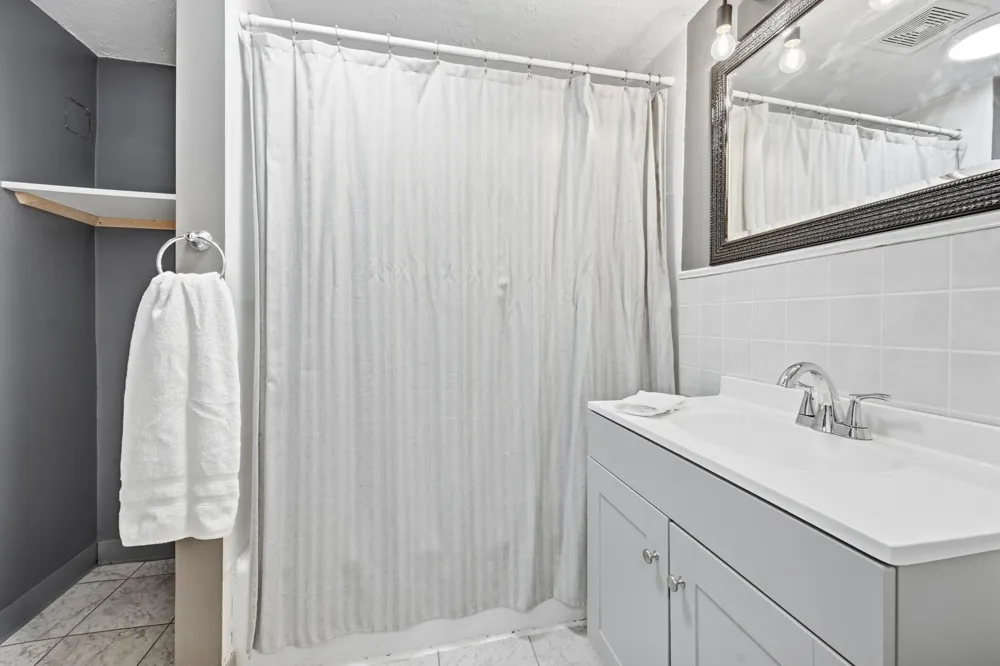 985 Sunnyfield Road Minnetrista, MN 55364