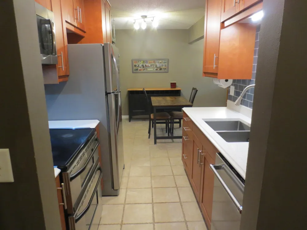 4371 Wilshire Boulevard #303 Mound, MN 55364