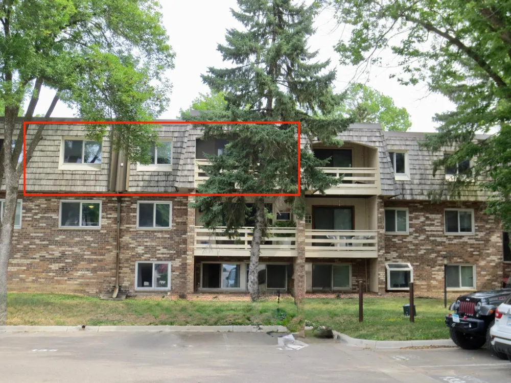 4371 Wilshire Boulevard #303 Mound, MN 55364