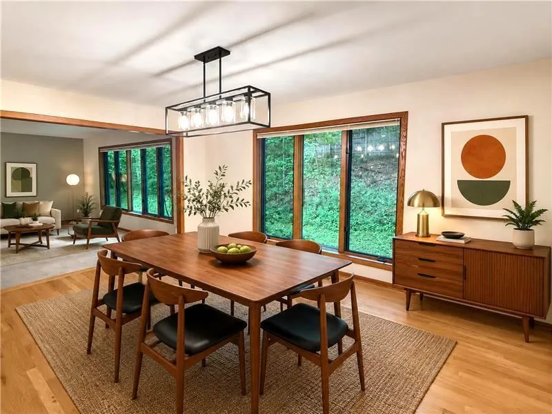 13701 Wood Lane Minnetonka, MN 55305