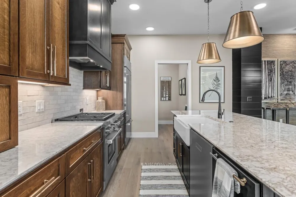 1 Hill Farm Rd #208 North Oaks, MN 55127