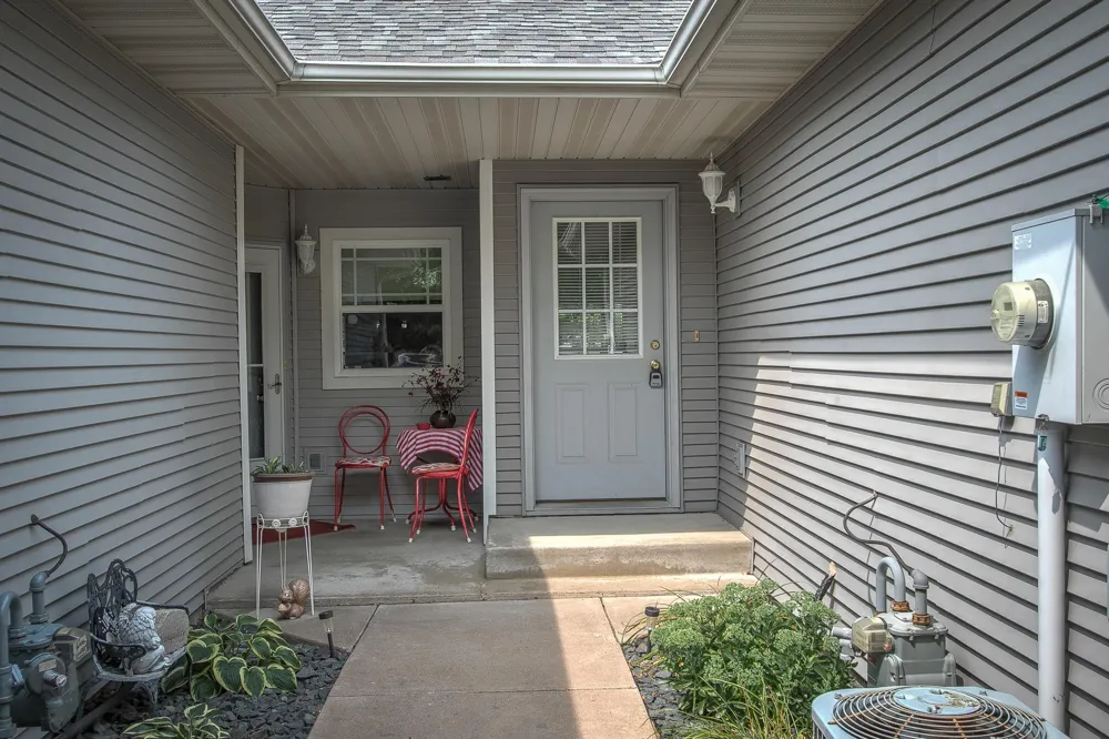 717 Park Brook Road NW Isanti, MN 55040