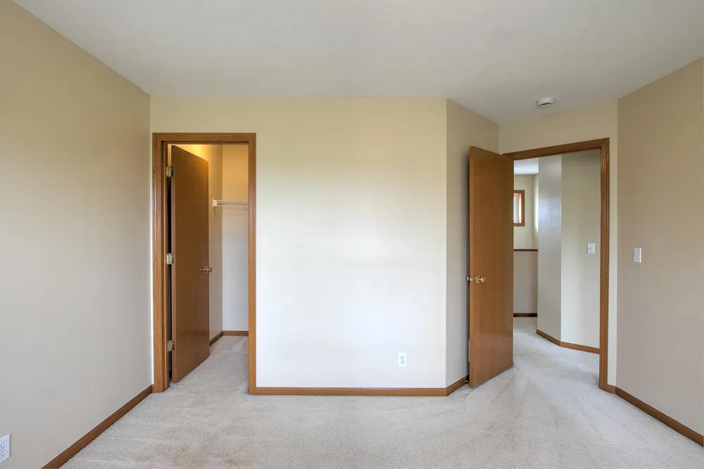 717 Park Brook Road NW Isanti, MN 55040