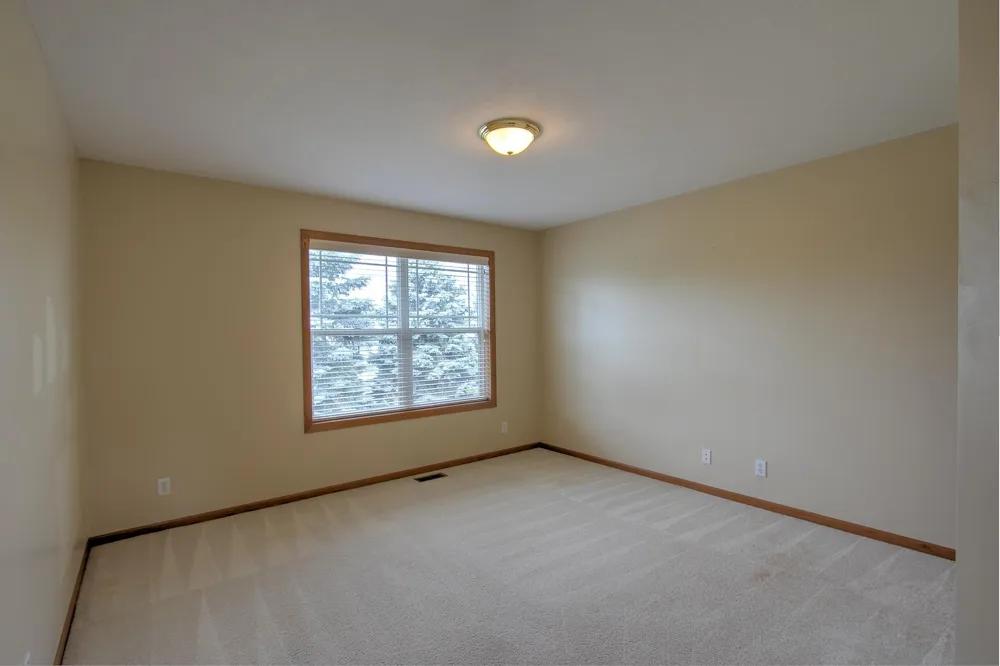717 Park Brook Road NW Isanti, MN 55040