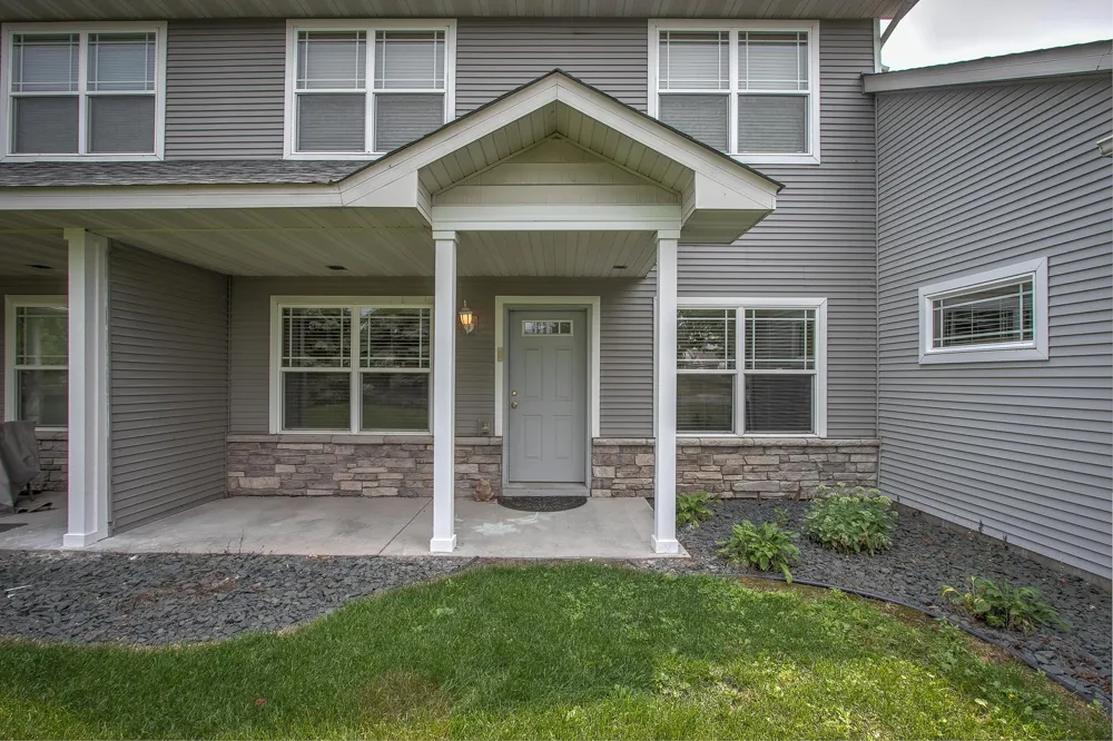 717 Park Brook Road NW Isanti, MN 55040