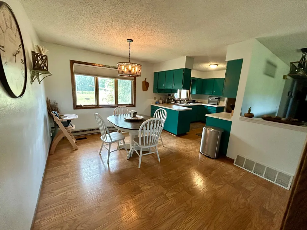 22865 240th Avenue SE Brooks, MN 56715