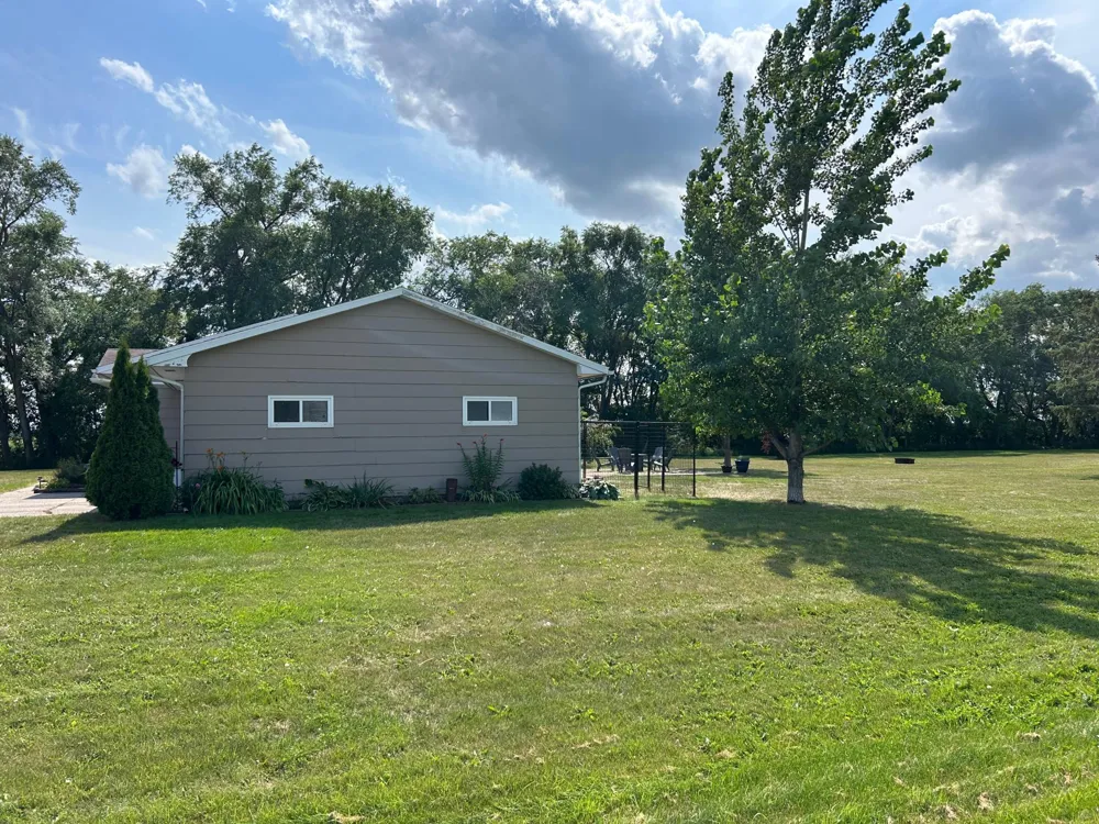 22865 240th Avenue SE Brooks, MN 56715