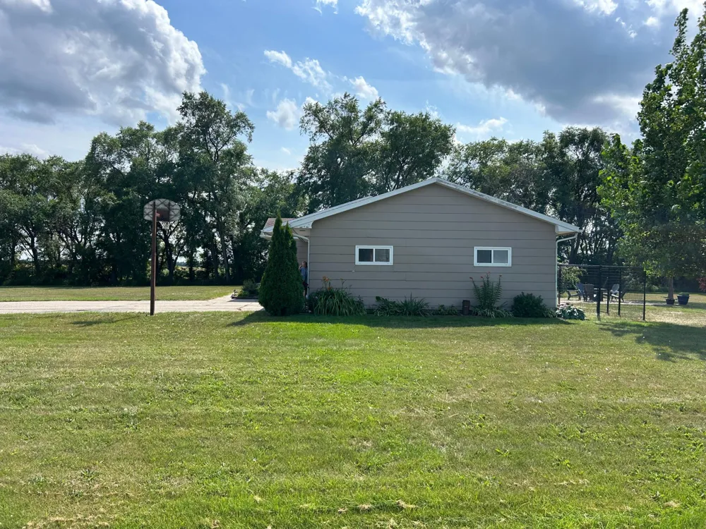 22865 240th Avenue SE Brooks, MN 56715