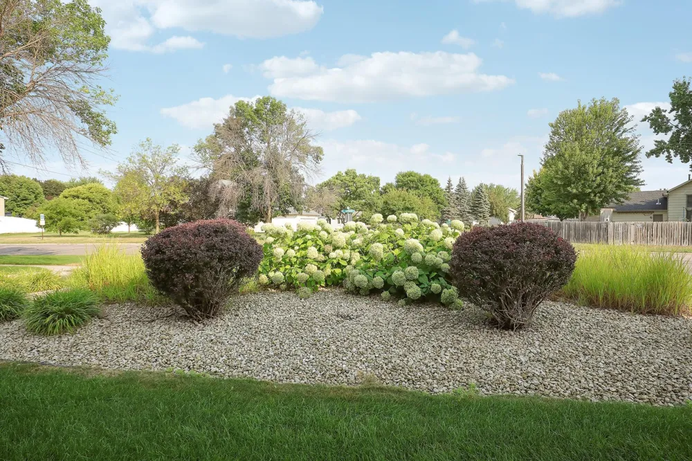 11139 Edgewood Circle Champlin, MN 55316
