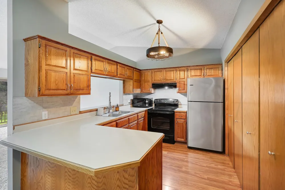 11139 Edgewood Circle Champlin, MN 55316