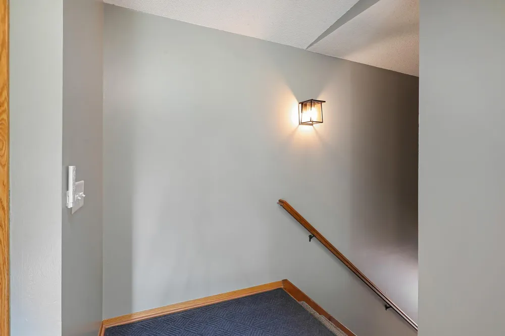 11139 Edgewood Circle Champlin, MN 55316