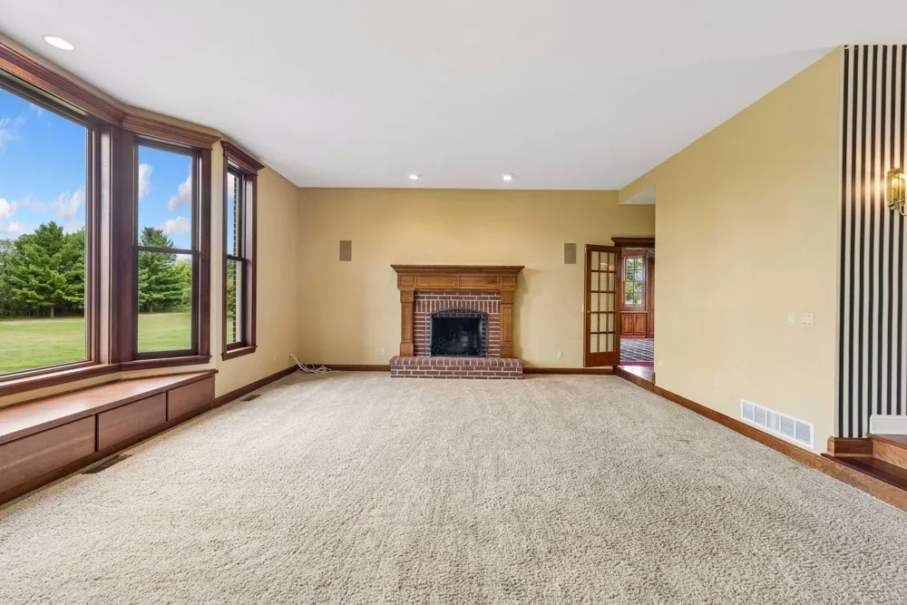4650 Neal Avenue Stillwater, MN 55082