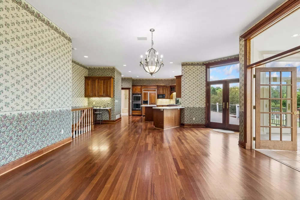 4650 Neal Avenue Stillwater, MN 55082