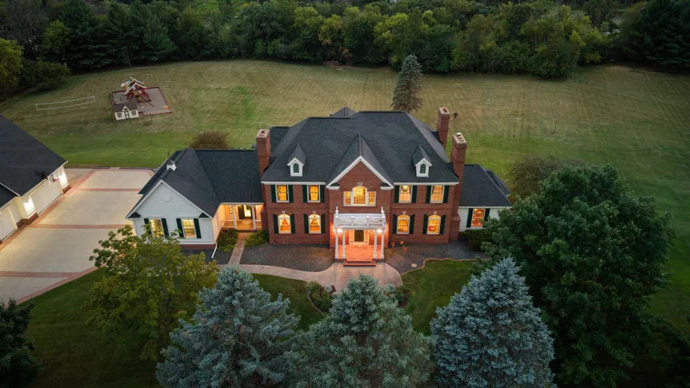 4650 Neal Avenue Stillwater, MN 55082