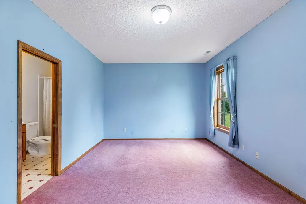 4650 Neal Avenue Stillwater, MN 55082