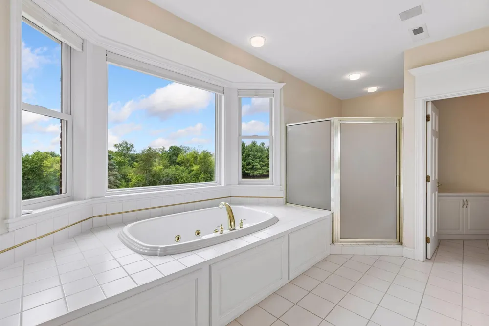 4650 Neal Avenue Stillwater, MN 55082