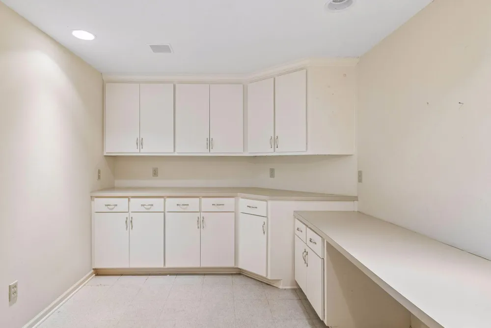 4650 Neal Avenue Stillwater, MN 55082