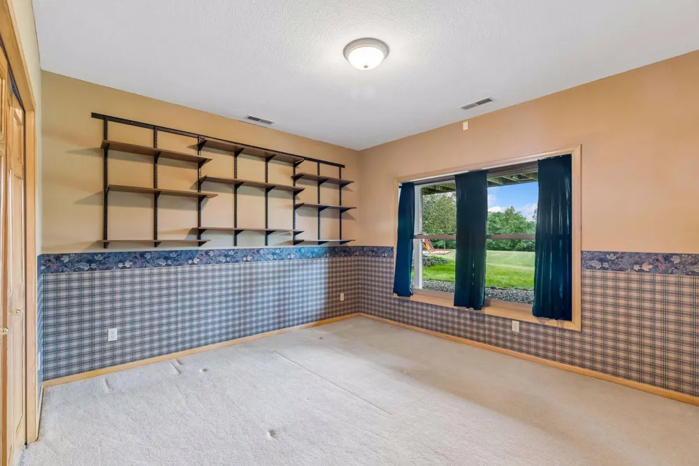 4650 Neal Avenue Stillwater, MN 55082