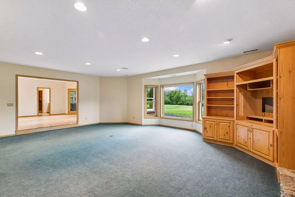 4650 Neal Avenue Stillwater, MN 55082