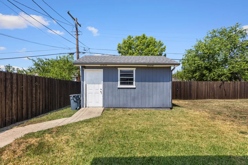 1231 Rancho Drive Mesquite, TX 75149