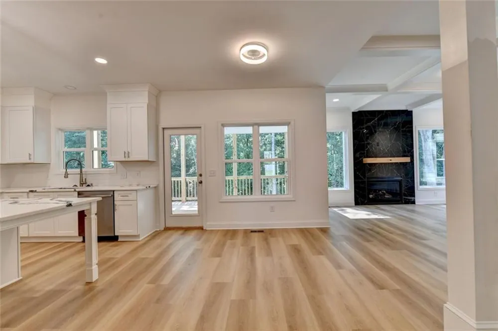 9135 Fox Trail Lane Gainesville, GA 30506